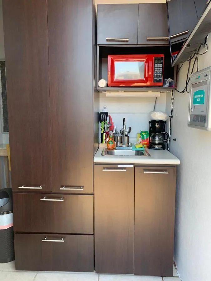 Toa Baja Levittown Studio 아파트